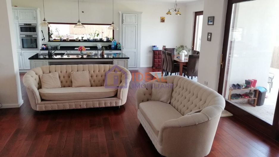 Vila cu 4 camere si teren de 700 mp, in Gusterita - Poză 3