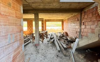 Oportunitate investitie casa la 20 km de centru orasului Cluj-Napoca - Poză 3