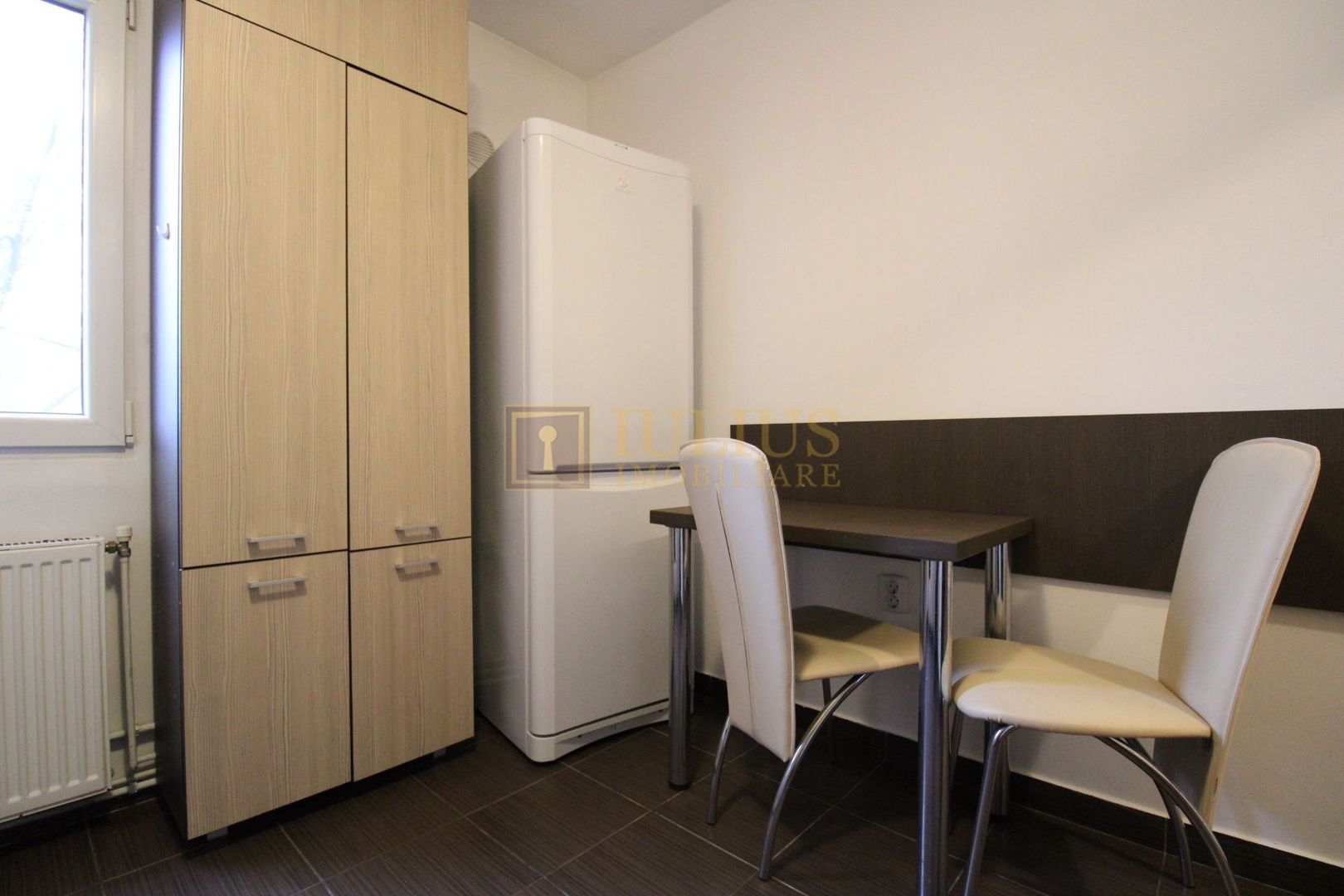 Zona Medicina; str. Bucuresti, centrala proprie. - Poză 9