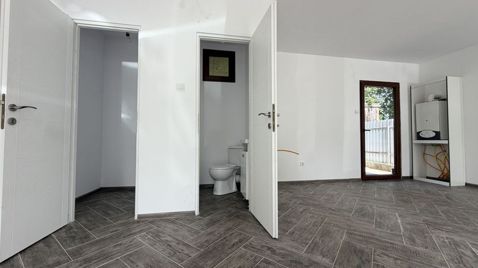 Inchiriere Spațiu Comercial 36 mp - Str. Corneliu Coposu - Carei - Poză 6