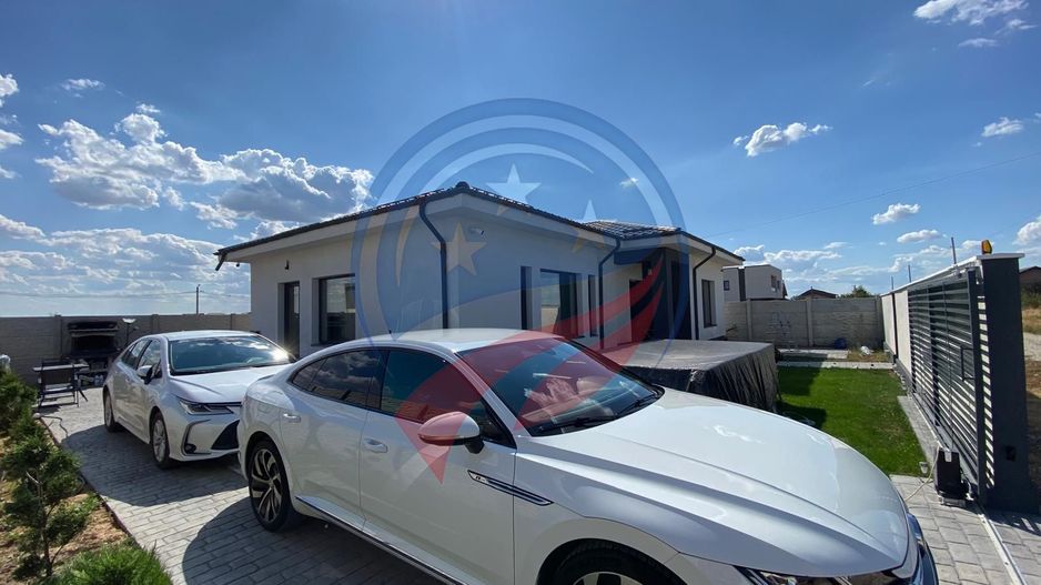 CASA DEOSEBITA ZONA SELGROS COMPLET MOBILATA - Poză 4