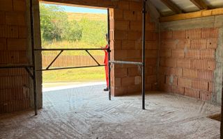 Casă cu predare de autorizatie | 147 mp utili | teren 1400 mp Corpadea - Poză 8