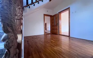 Vanzare casă spațioasă cu teren generos în Cândești Vale–jud Dambovita - Poză 16