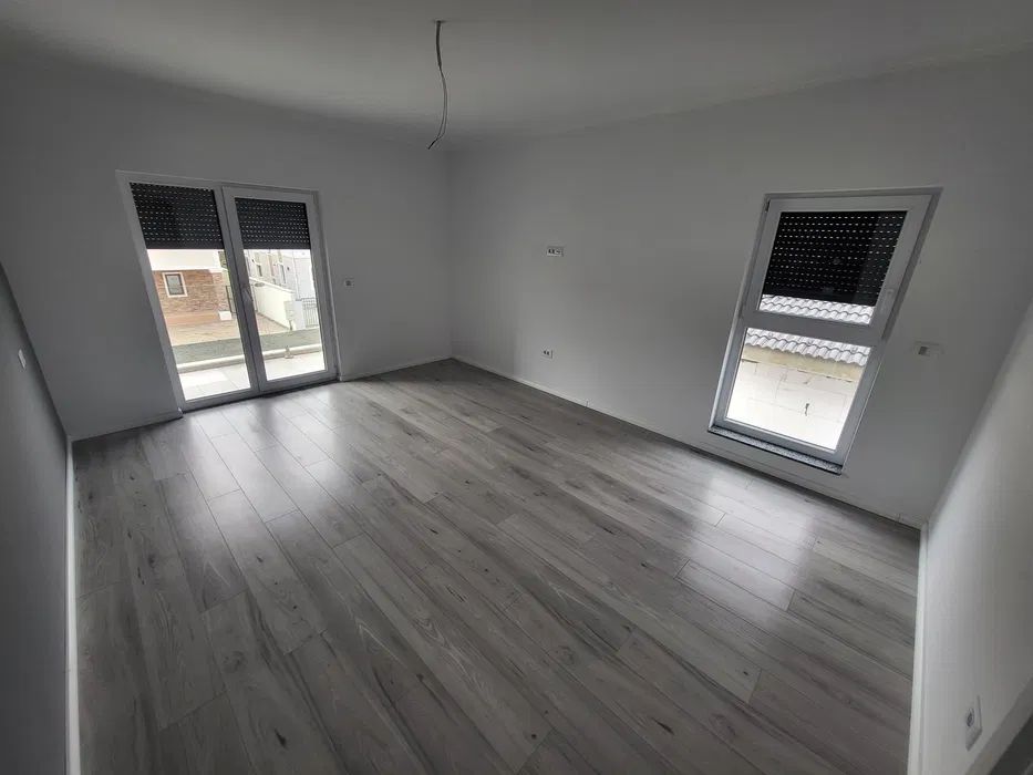 Duplex P+E spațios cu finsaje PREMIUM - Diponibil imediat! - Poză 7