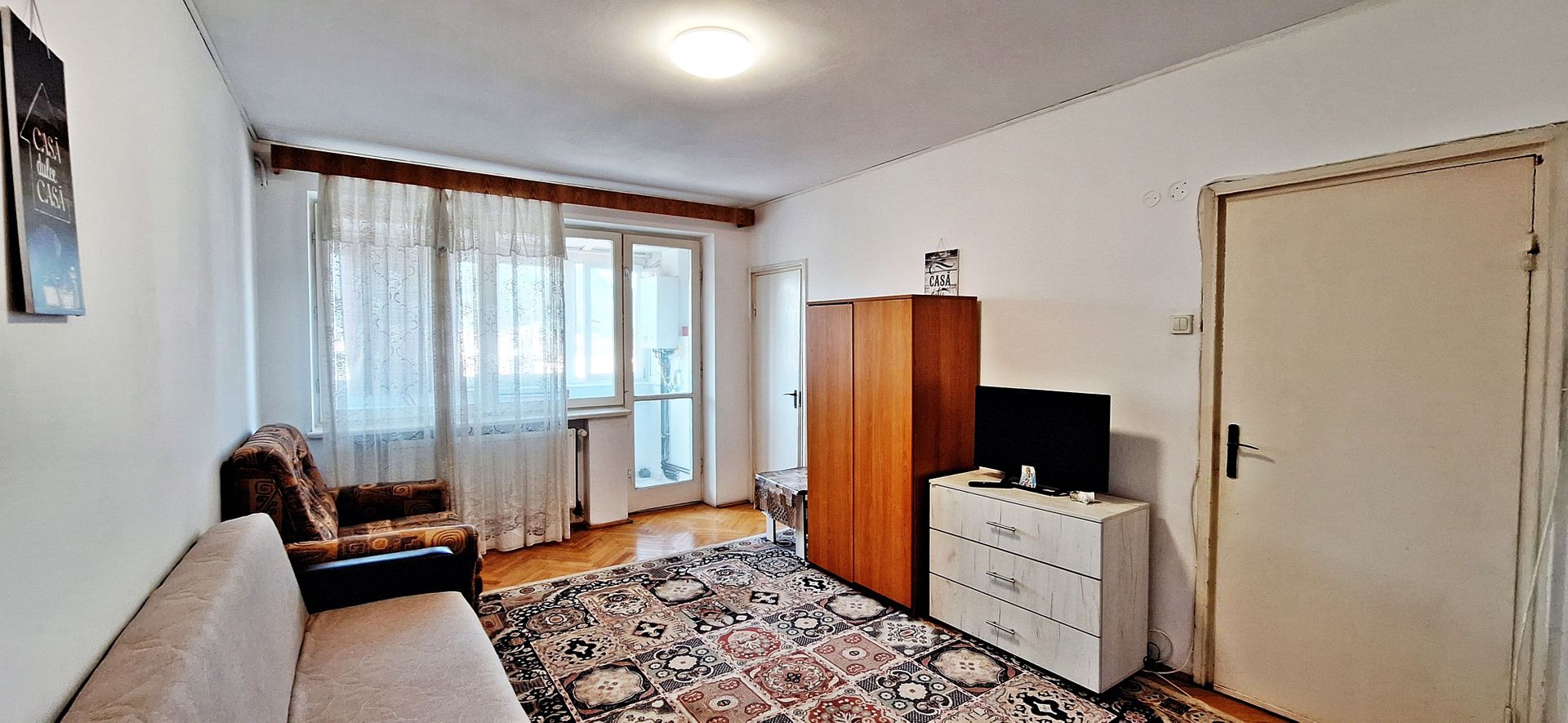B-dul Garii, Garsoniera 30mp utili, vedere panoramica, Libera, 59900 euro - Poză 2