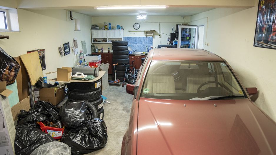 Brancoveanu, S+P+1Et+M(locuibila), 5 camere, garaj, statii metrou, stb - Poză 13