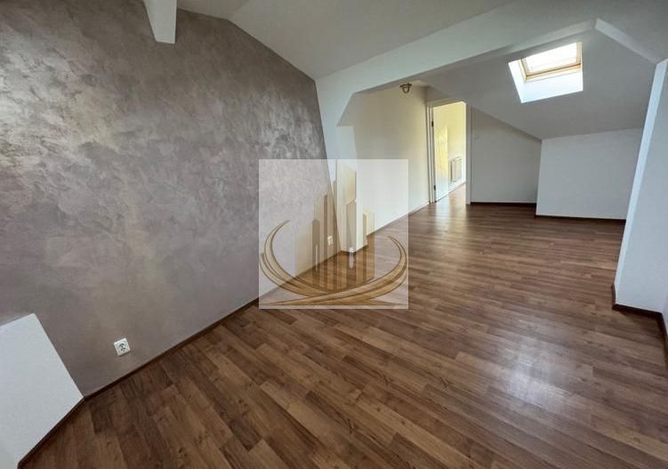 Apartament cu 3 camere în Dumbrăvița | 116 mp utili + 125 mp Curte - Poză 3