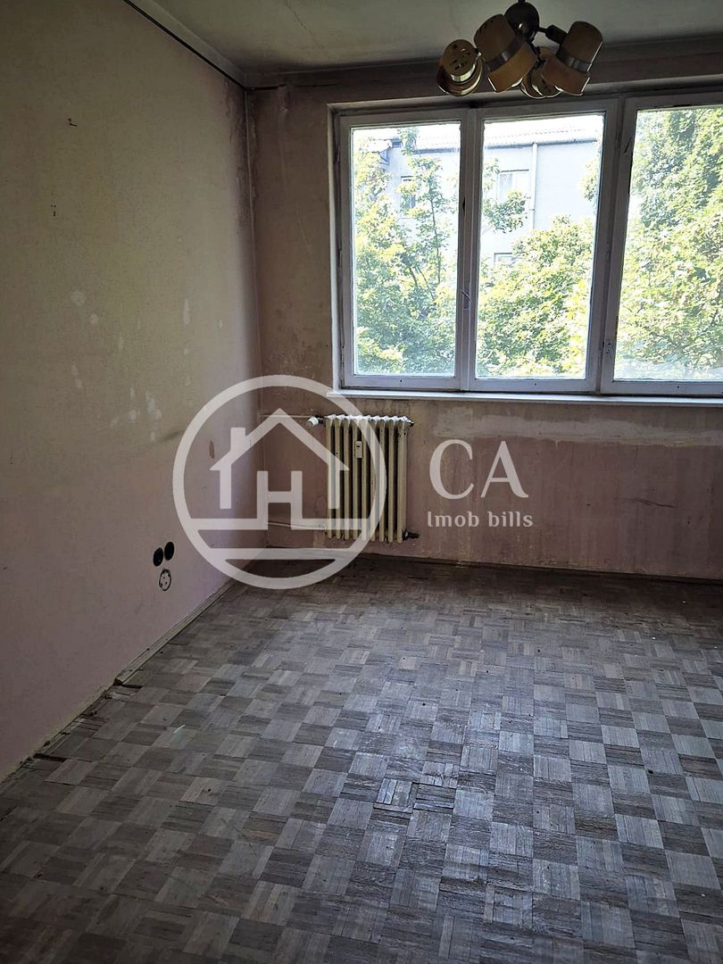 Apartament cu 4 camere de vânzare în zona Cantemir, Oradea - Poză 5