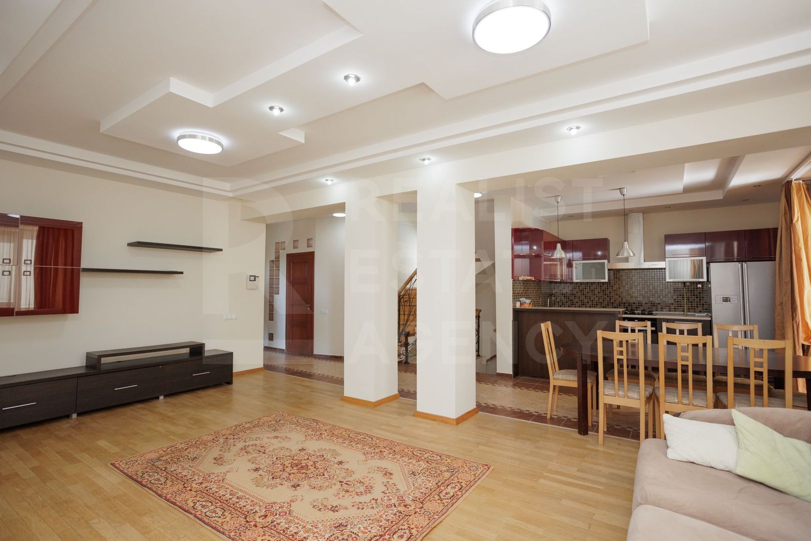 Chirie, casă,4 camere, str. Vânătorilor, Telecentru - Poză 8