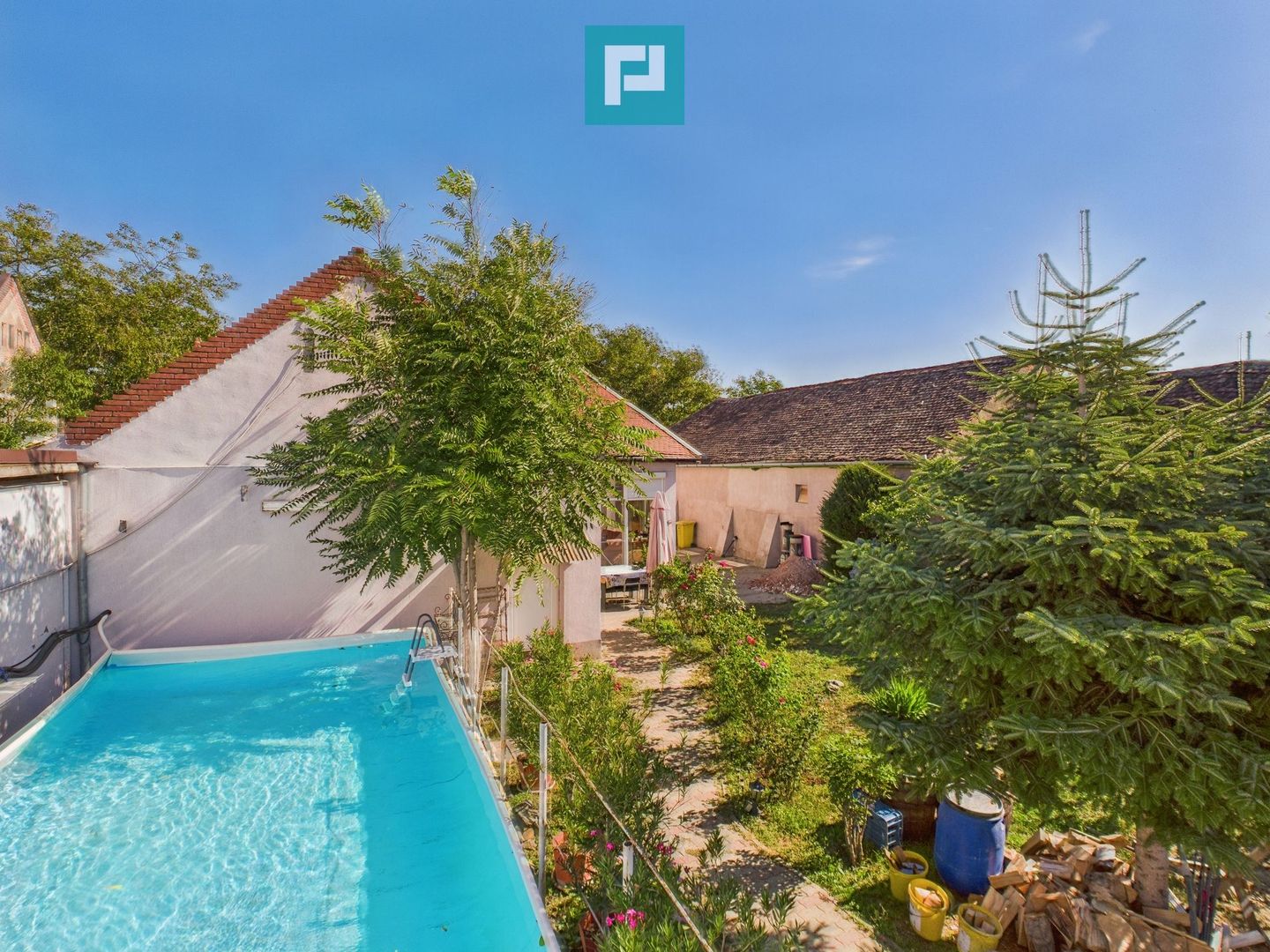 Casă cu piscină și teren generos, Sântana - Poză 29