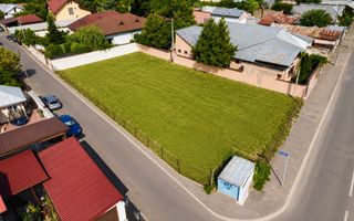 Teren intravilan 1.005 mp | Dublu front stradal | Str. Lupeni - Poză 1