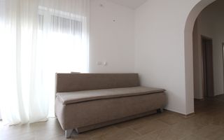 Buziasului, 3 camere + 2 bai, centrala proprie - Poză 3