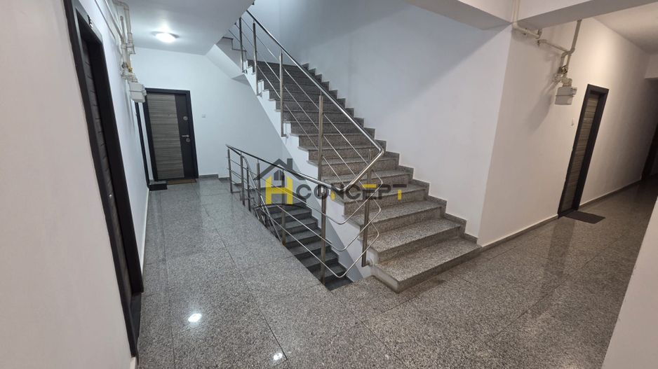 Garsoniera disponibila imediat Boxa inclusa in pret - Poză 4
