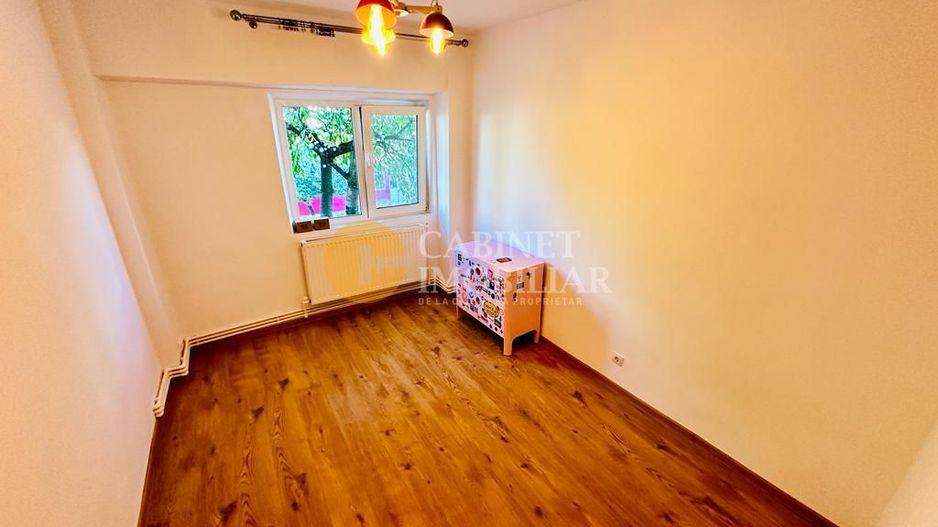 3 Camere Decomandat - ETAJ 1 - Zona Nicolina 1 (in spate la Lidl) - Poză 11