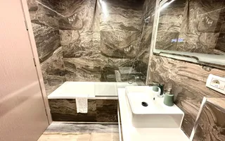2cam DEOSEBIT | bloc nou,parcare,centrala,AC | Zona CENTRALA/CENTRU - Poză 13