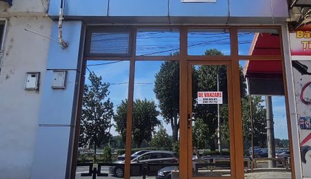 Spatiu comercial de inchiriat – 2 camere, 33 mp,  zona Port