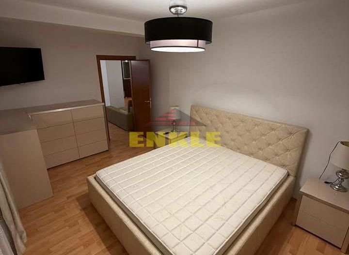 De inchiriat apartament cu 2 camere, zona Pietonalul Unirii - Poză 4