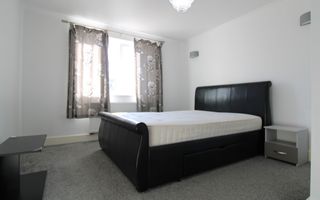 Ciarda Rosie,  4 dormitoare + 2 bai + 2 bucatarii, centrala proprie. - Poză 7