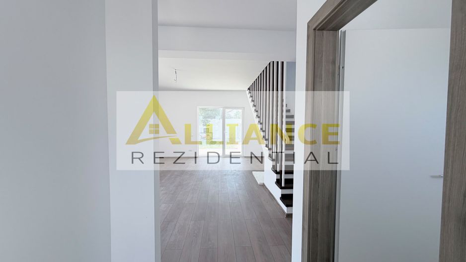 Duplex - 4 camere - 3 bai - 207mp teren - Poză 14