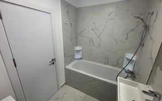 Chirie 2 Camere GranVia Lake View - Terasă cu vedere la Lac - Poză 14