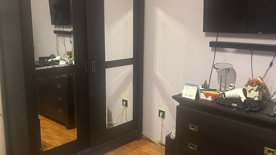 Apartament 2 camere, etaj 3, Trivale, la intrare in cartier - Poză 9