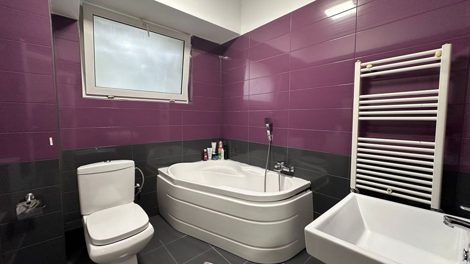 Apartament elegant cu 3 camere, la parter, într-o zonă liniștită din Pipera - Poză 12