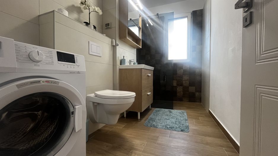 Apartament 2 camere, elegant amenajat, loc subteran, in zona Aradului - Poză 12