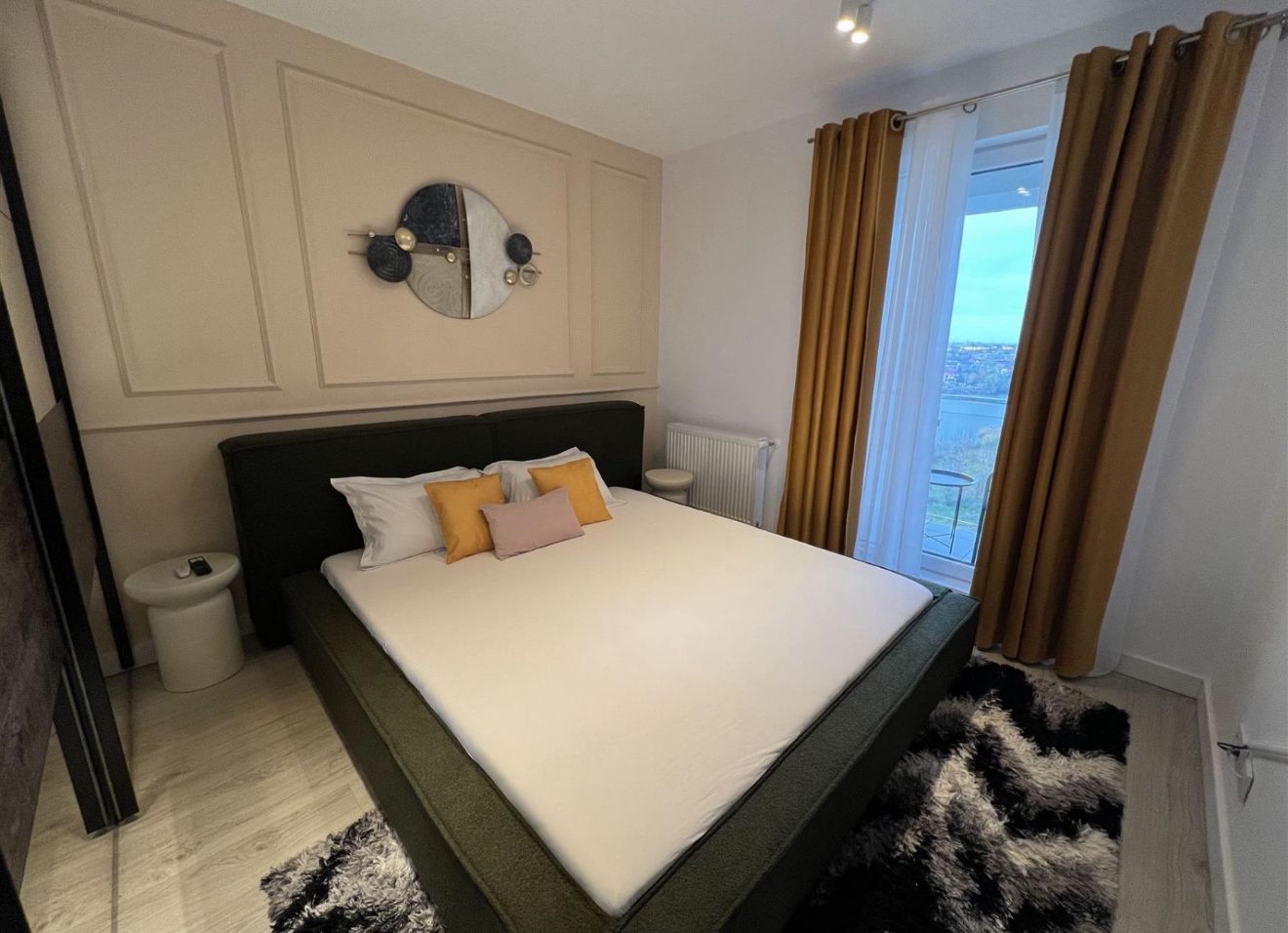 AP. 2 CAMERE ESTIC PARK,CENTRALA PROPRIE,LOC DE PARCARE,MODERN,AC - Poză 1