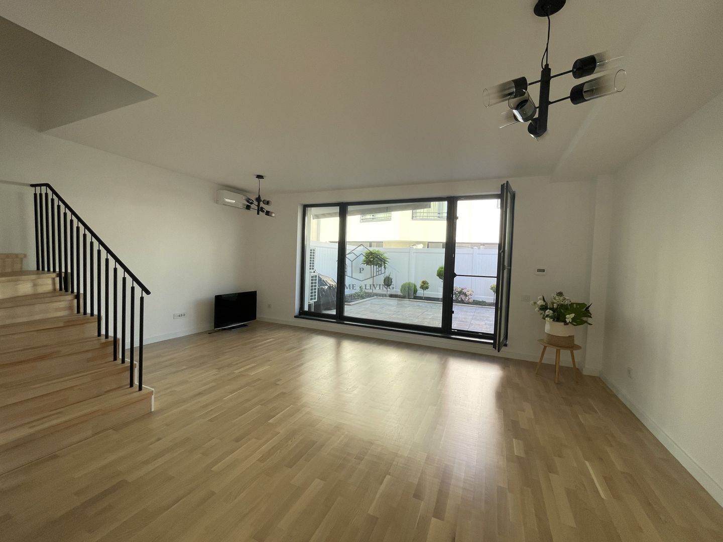 Vila rezidentiala - Poză 1