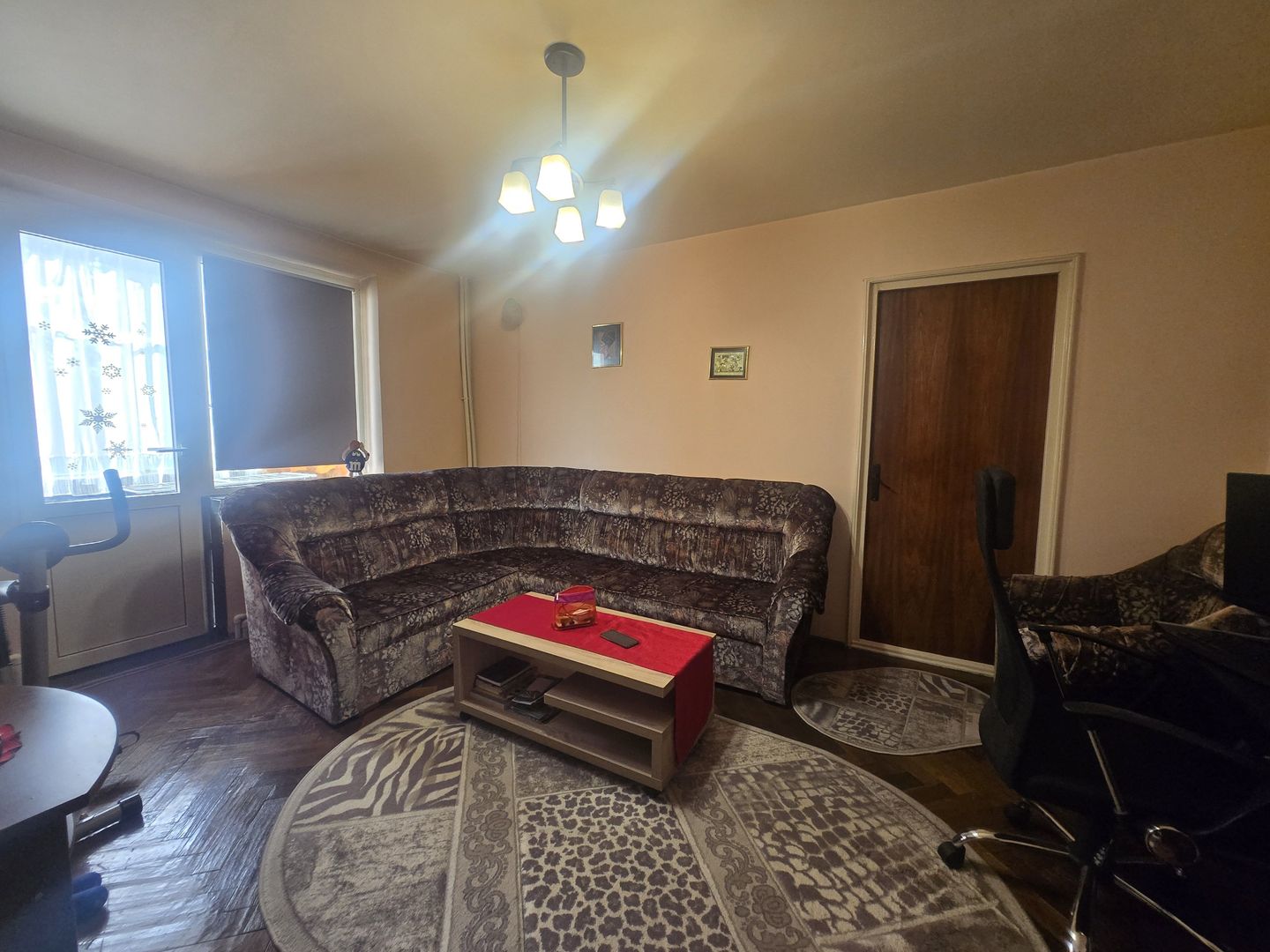 Apartament 3 camere – Etaj 1 – Zona Abator - Poză 9