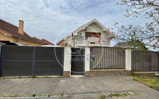 Casă de vanzare cu 3 camere în Cartierul Tineretului, Haieu, Bihor - Poză 2