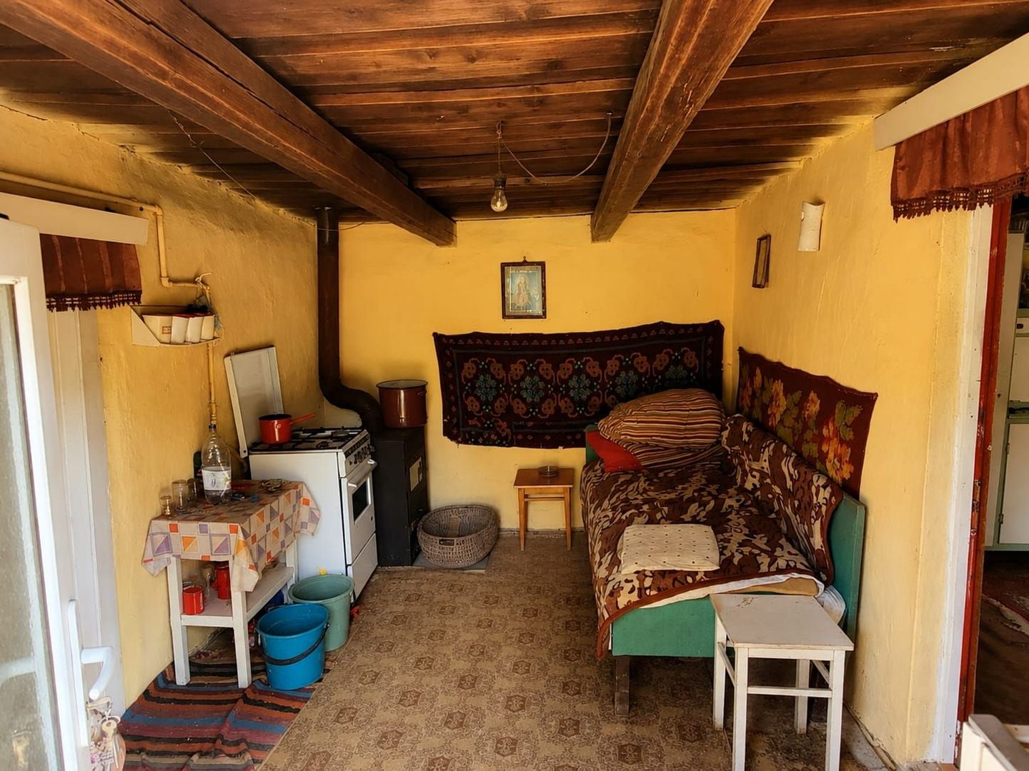 Casa de vanzare in Armeni - Poză 3