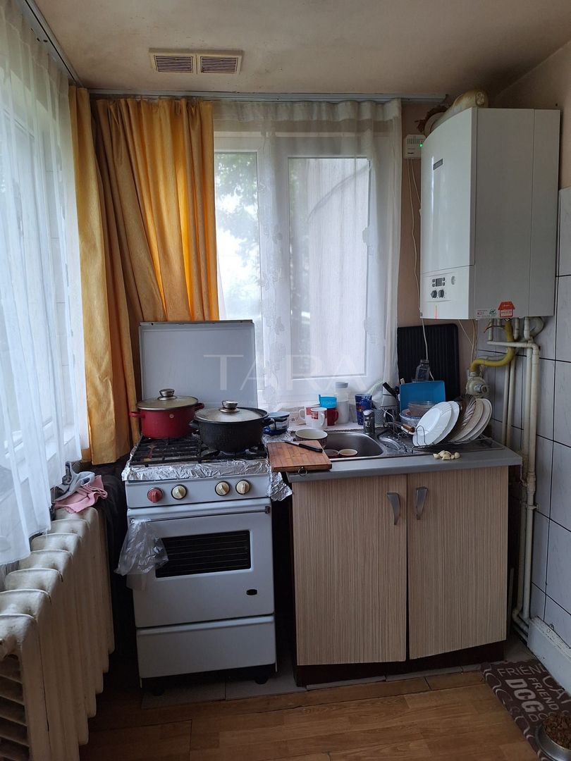 Apartament cu 2 camere in cartierul Zorilor,zona P-ta Zorilor - Poză 3