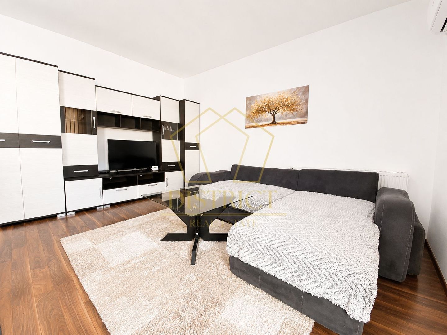 Apartament cu 2 camere | Dumbravita - Poză 1