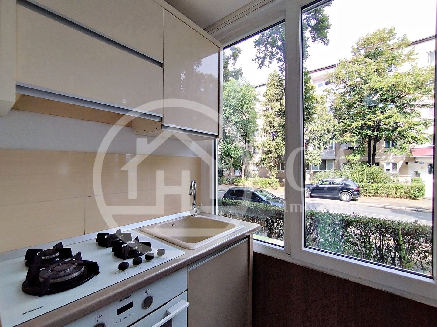 Apartament cu 2 camere de inchiriat in zona Nufarul, Oradea - Poză 8