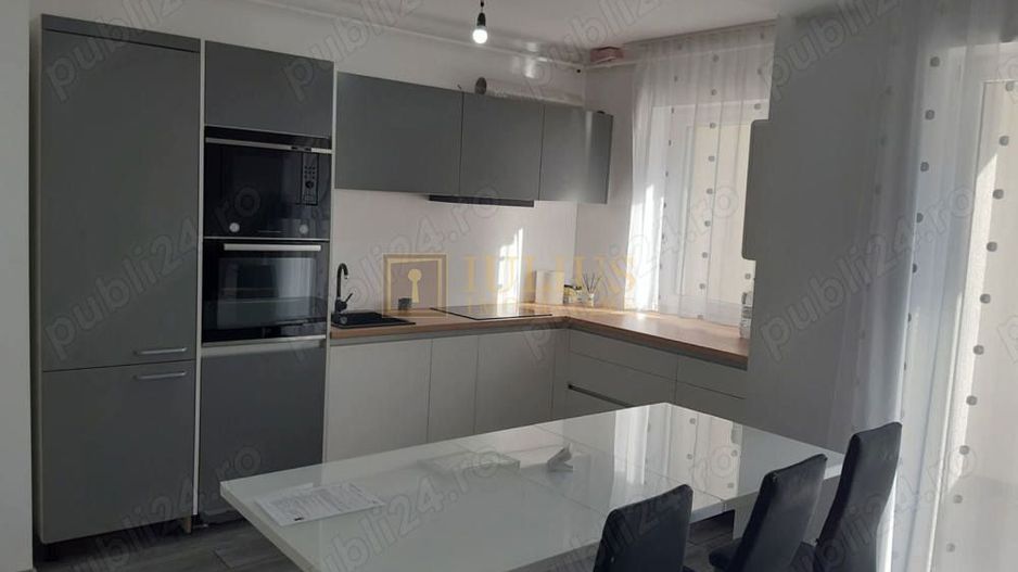 3 camere  decomandat modern - Poză 1