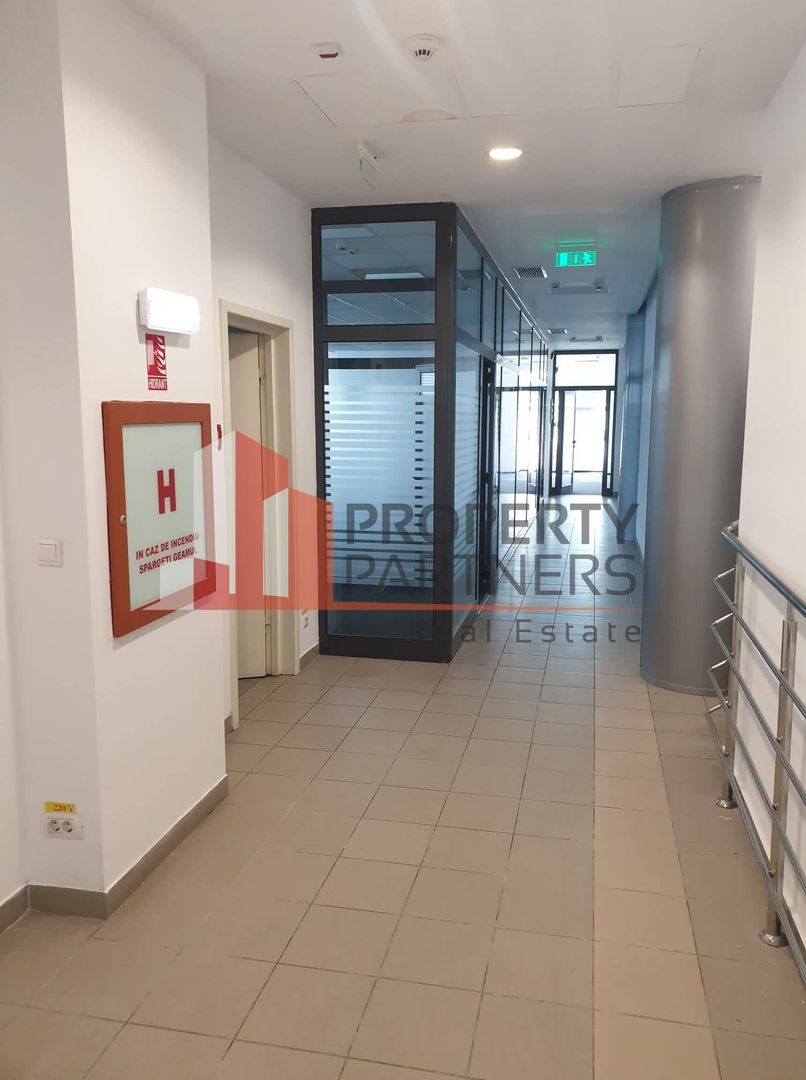 297 mp spatiu birouri - Poză 1