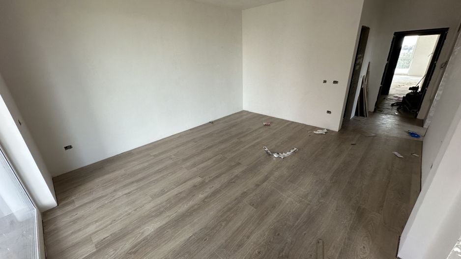 Apartment bloc nou cu lift si loc de parcare inclus - Poză 6