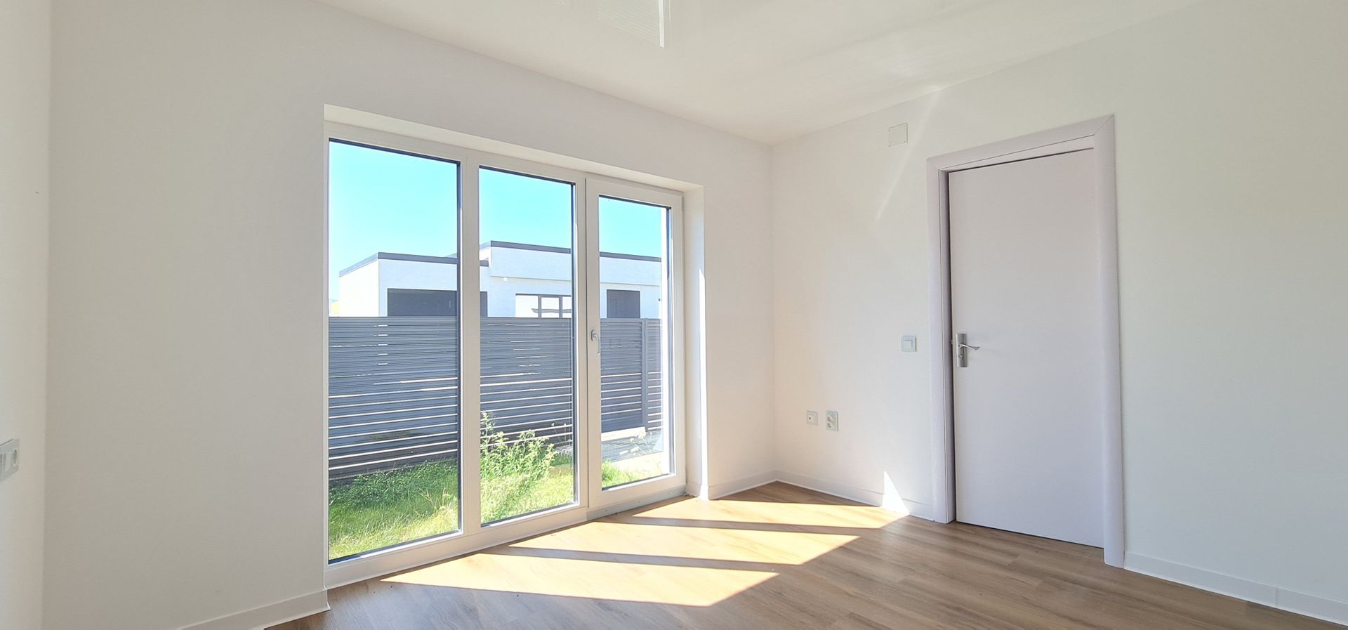 Casa individuala finalizata intabulata 4 camere Cartier Izvor Tarlungeni Brasov - Poză 10