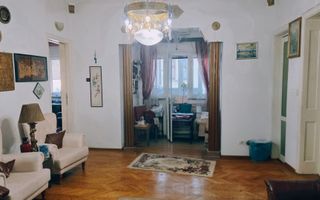 Piata Romana | Apartament | 188mp | 5 Camere | 5 Balcoane | 1934 - Poză 1