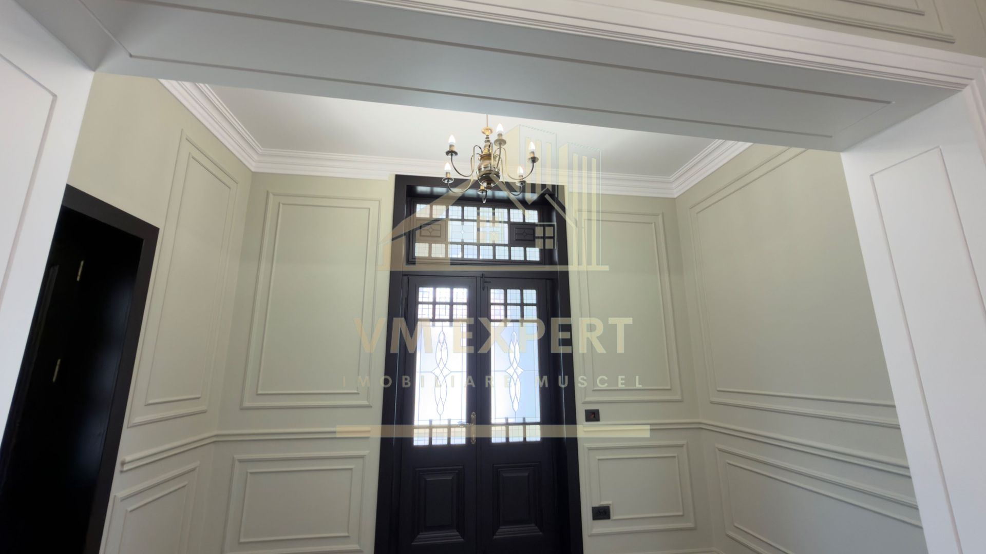 CASA OLARU – Un Secol de Istorie, Restaurat la Standardele Anului 2026 CAMPULUNG ARGEȘ - Poză 44