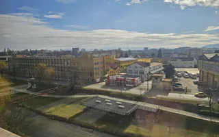 Spatiu de birouri de inchriat locatie centrala si vizibilitate buna - Poză 23