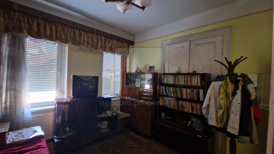 Vanzare casa 4 camere Brasov - central - Poză 13