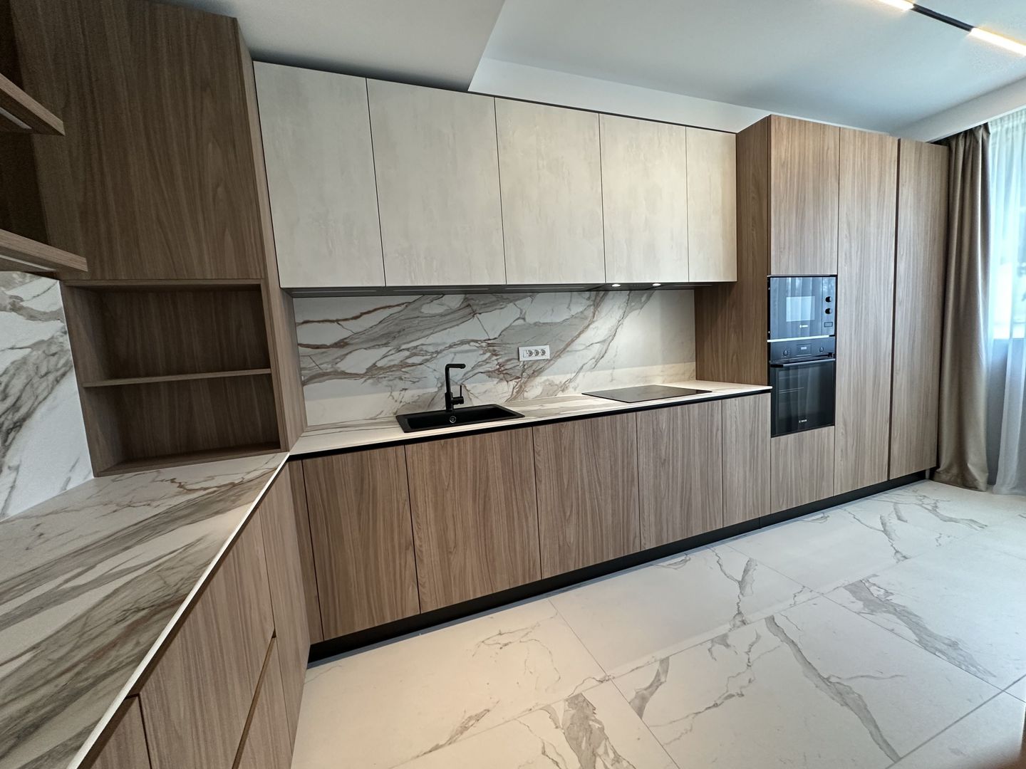 Apartament Generos cu Două Terase, într-un Ansamblu Exclusivist - Poză 4