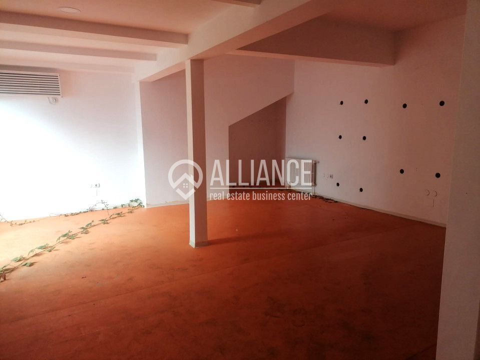 CENTRU (COD10( - Cladire comerciala de vanzare sau inchiriere - Poză 16