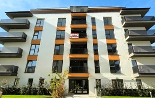 COMISION 0 %! Apartament 2 camere, 52mp, balcon 5mp, lift, Intre Lacuri