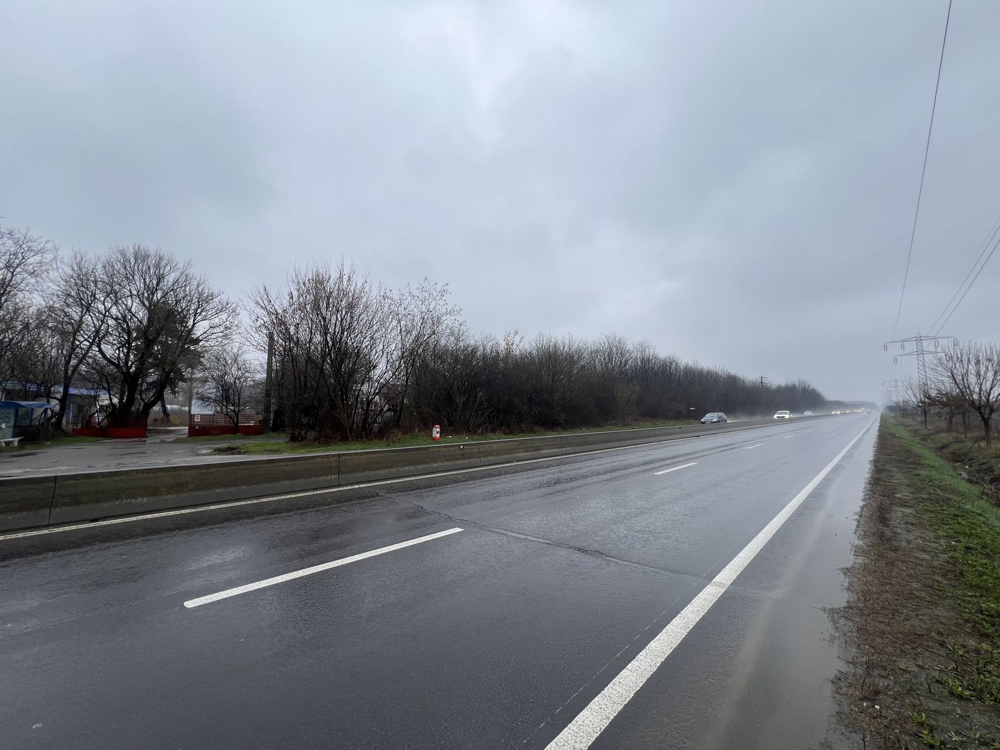 Teren la DN7 - ideal investitie (Benzinarie, spalatorie, hala) - Poză 2