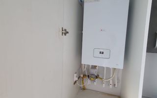 Locuință modernă, 2 camere decomandate, bloc tip vilă, Sânpetru - Poză 4