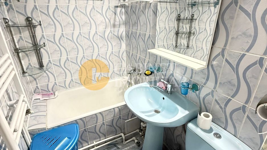 3 Camere Semidecomndat- Mobilat si Utilat- zona Alexandru Cel Bun - Poză 4