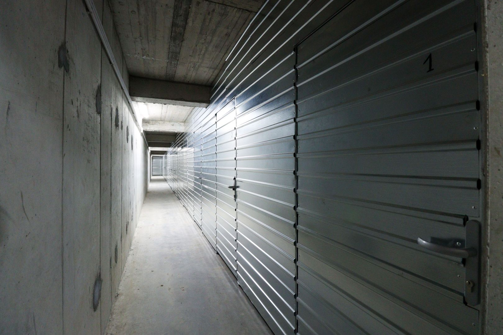 Aradului | 3 camere | Bloc nou | 2 băi | Lift | Parcare subterană - Poză 16